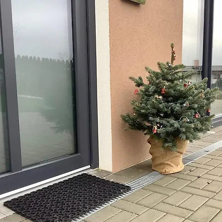 Nad Arénou Nmnm Apartmán Nove Mesto na Morave